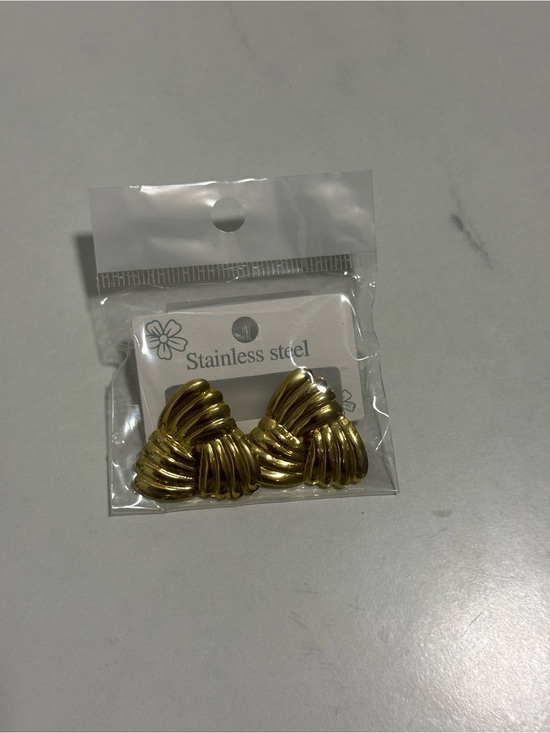 Accessories - Gold Stainless Steel Knot Clip-On Earrings - Women Accessories